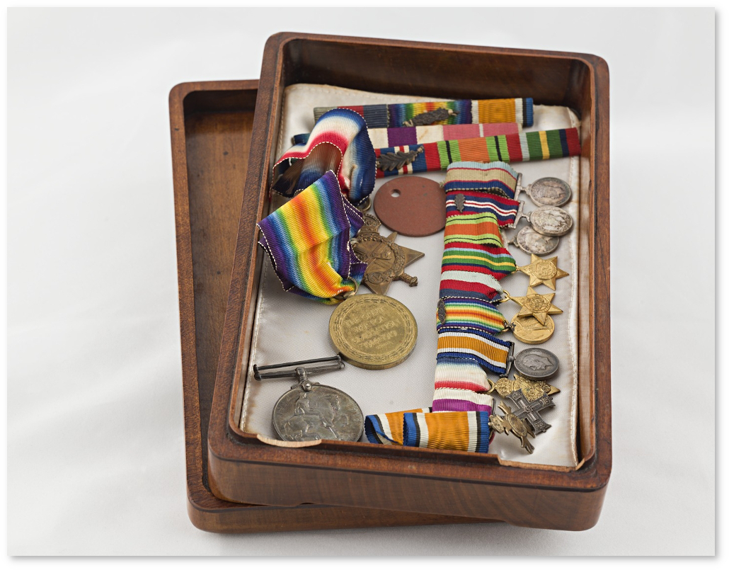 Medals, ribbons, and miniatures, awarded to Joe Lang and his brother Captain William Lang 