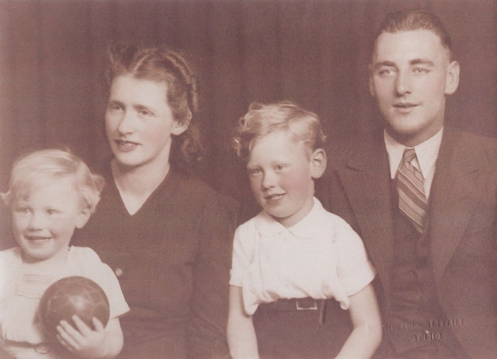 Sepia image of Attree family, 1940