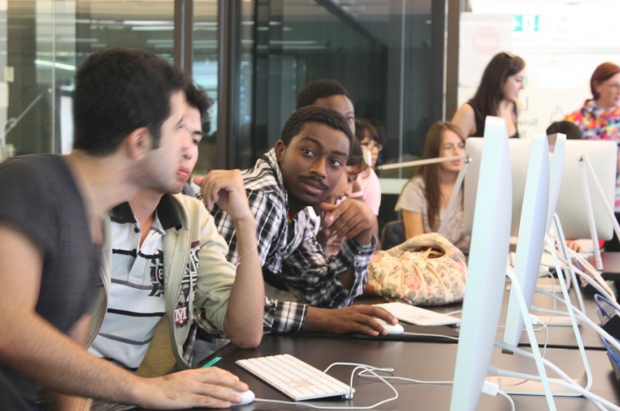 People using the digital media lab