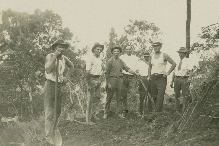 Road construction crew working on the Kuranda- Smithfield Road. ca. 1930 