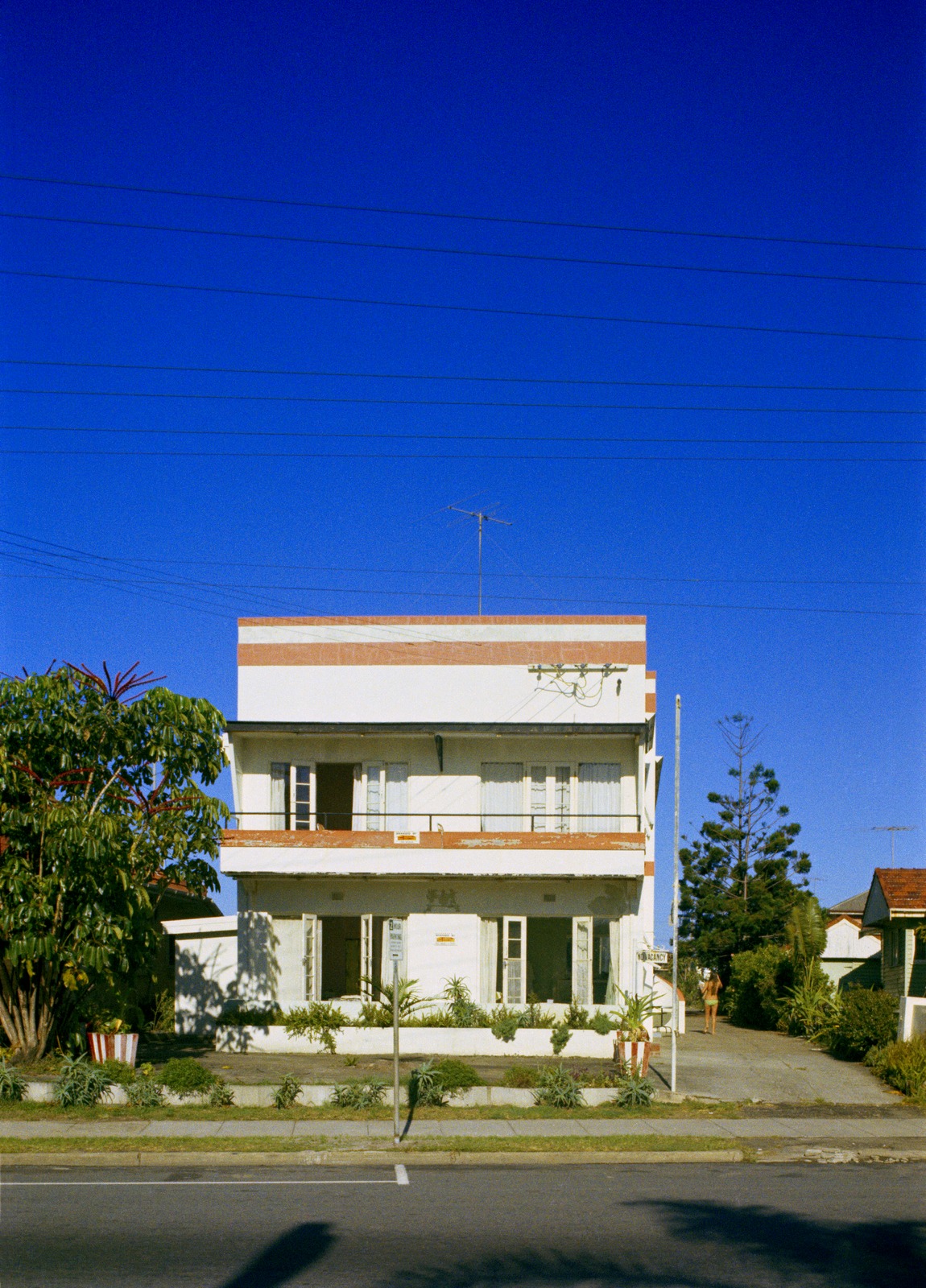 Photograph by John Gollings of a guesthouse at Surfers Paradise, 1973.