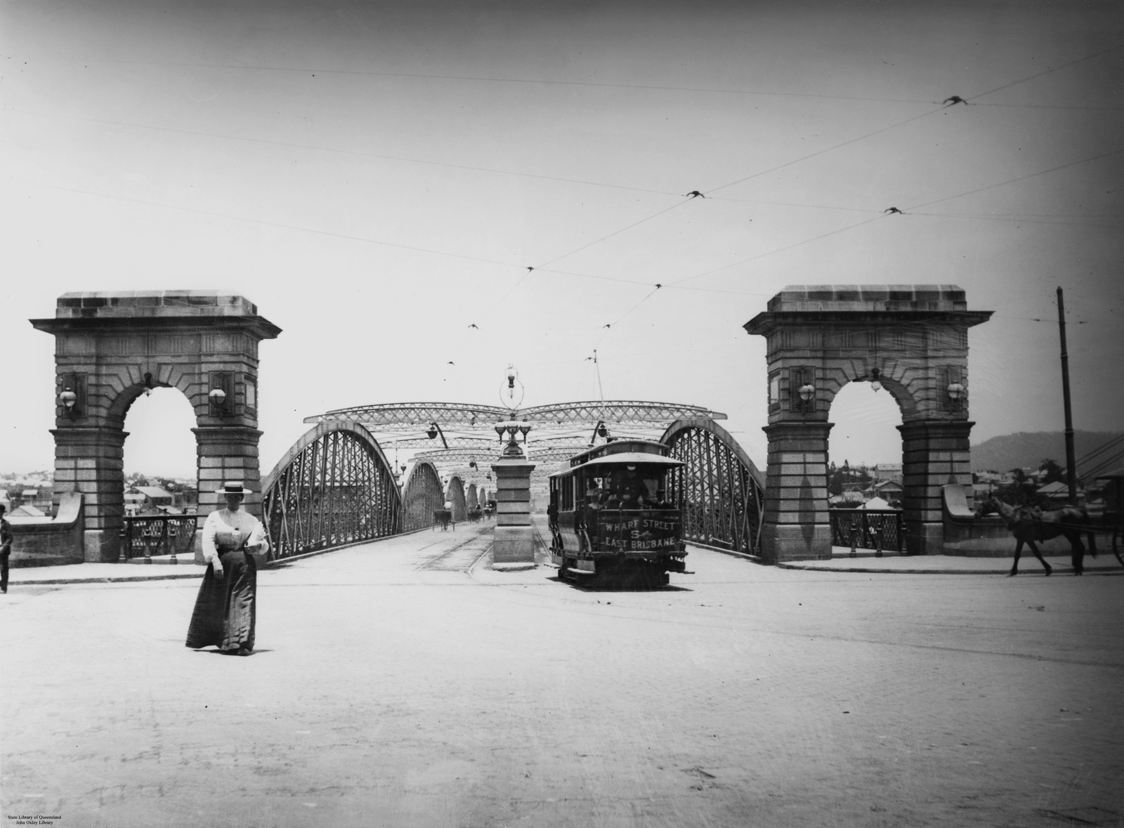 Second permanent Victoria Bridge, Brisbane, ca. 1906.