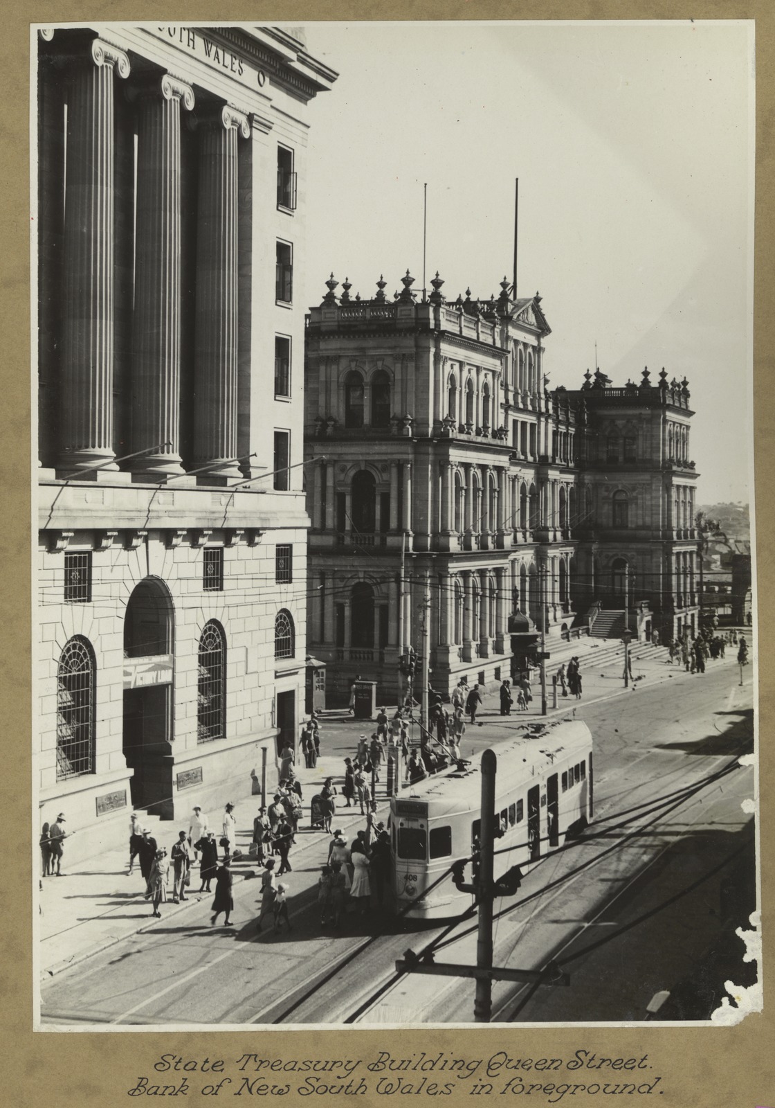 Bank of N.S.W. in foreground, ca. 1938.  Image No. API-075-0001-0002