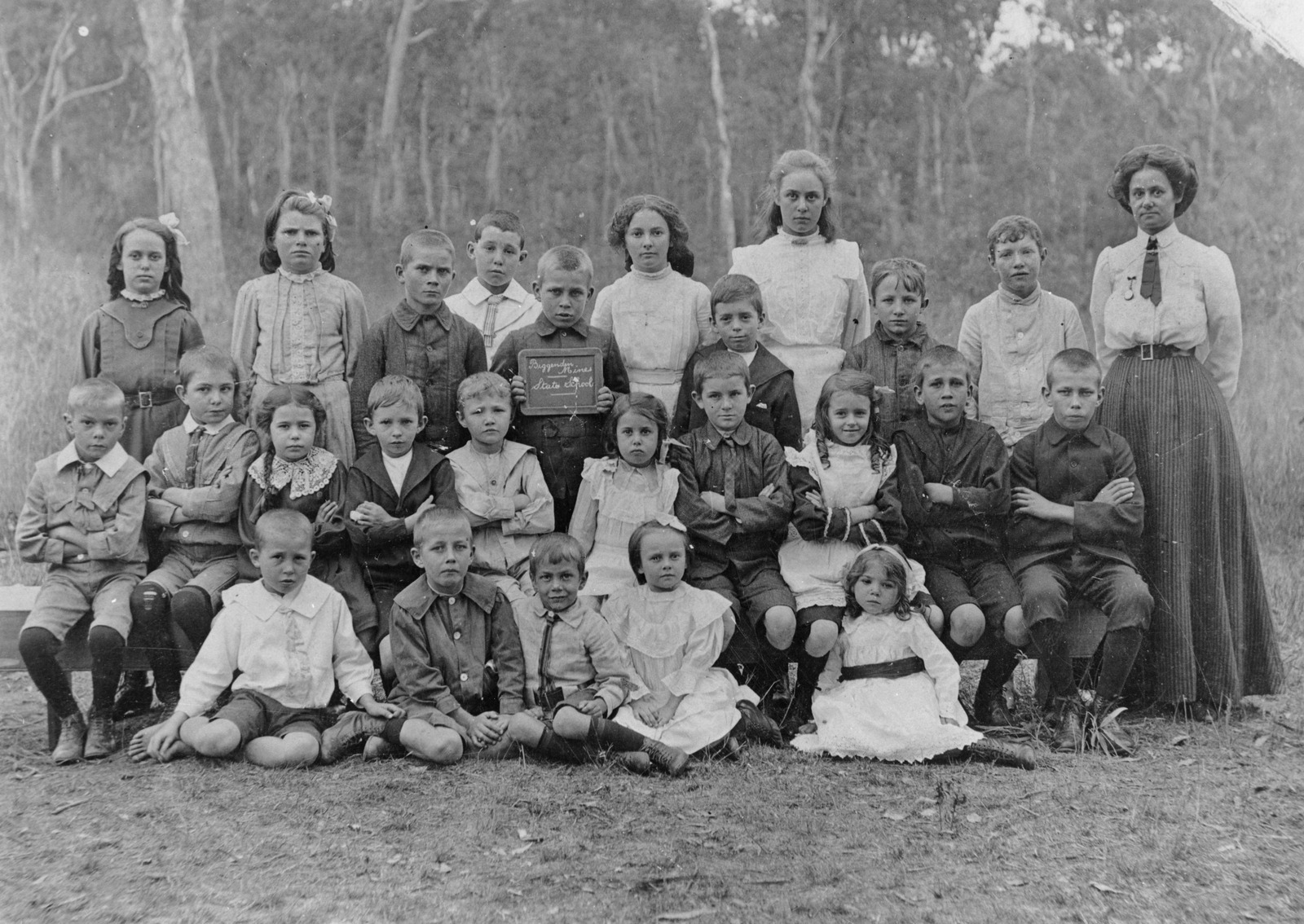 Teacher and children from Biggenden Mines State School, ca. 1906