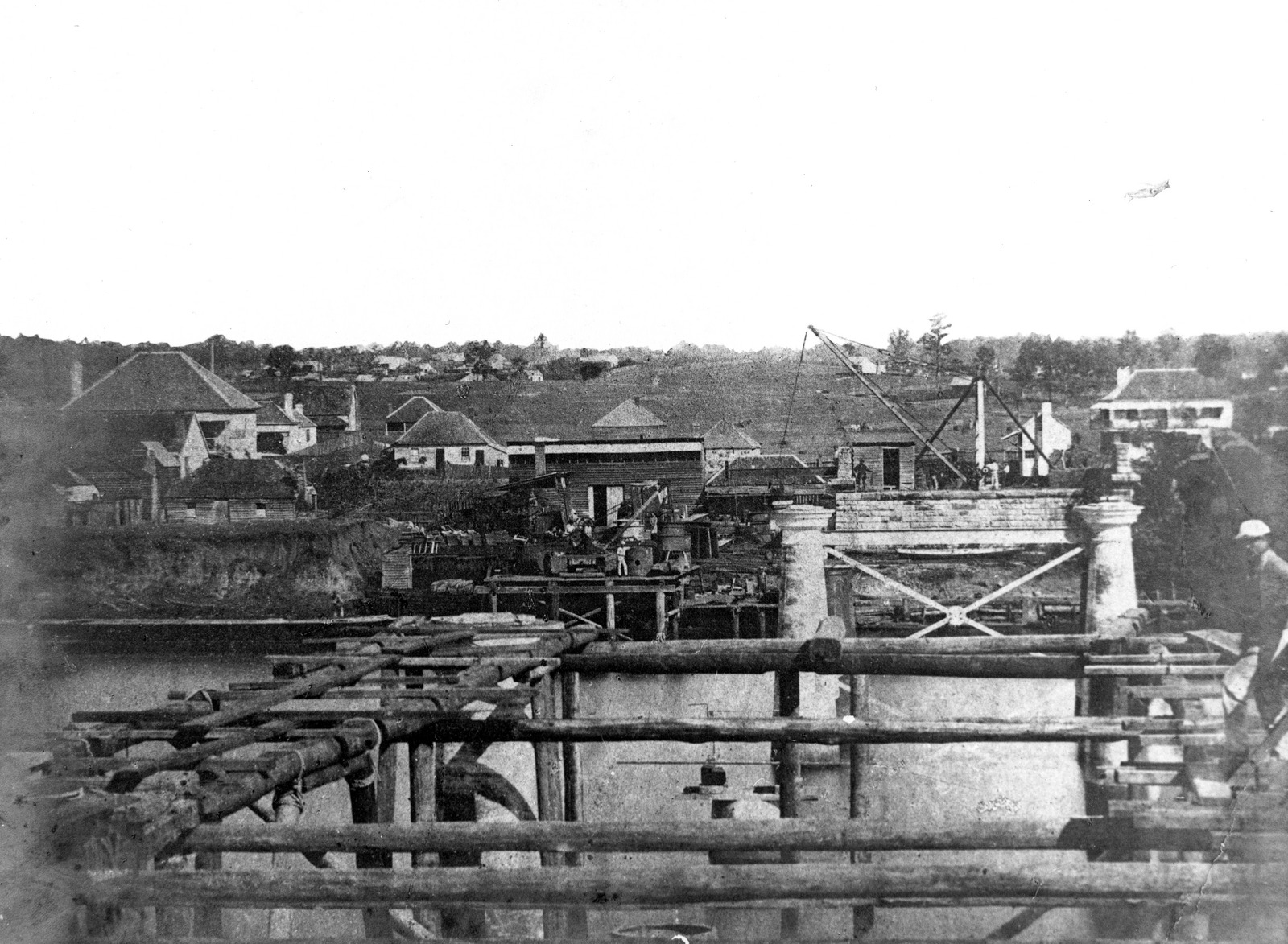 Construction of the first permanent Victoria Bridge, Brisbane, ca. 1870