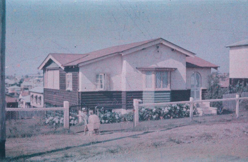 House of Siegfried Monz in Greenslopes from 10091 Siegfried Monz negatives, State Library of Queensland collection