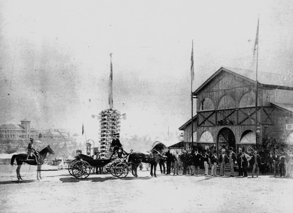 Governor's party arriving at the Queensland Intercolonial Exhibition, Brisbane, 1876