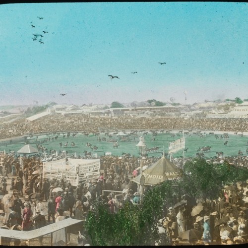 The Grand Parade at the Royal Queensland Show ca. 1910 Image no 29583-0001-0016, John Oxley Library, State Library of Queensland.