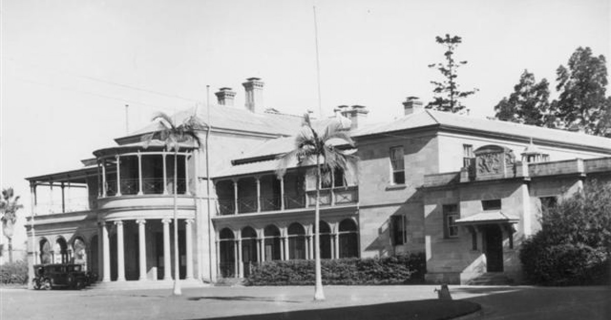 The University of Queensland - 100 years old in 2010 | State Library Of ...