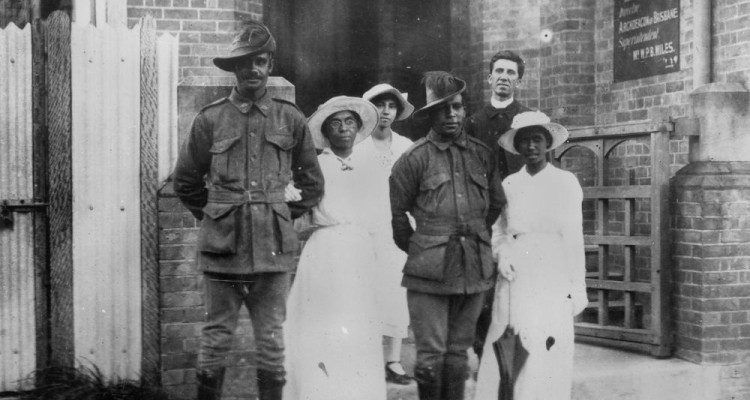 Servicemen’s wedding at St Lukes Church, Charlotte Street, Brisbane, 13 December 1917. 