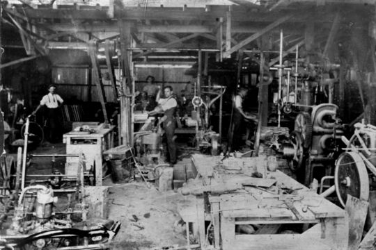 Interior of Thurlow & Sons Ltd., venetian blind factory in Albion, Brisbane, ca. 1920