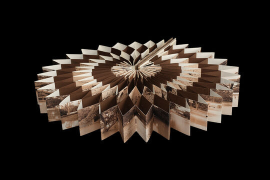 The river city: eyewitness document, 2011, Helen Malone.