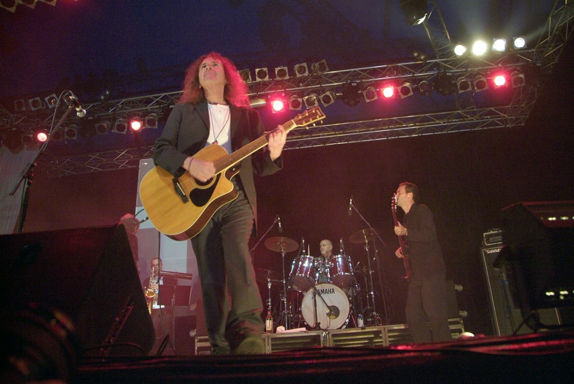 Punk rock band The Saints on stage at Brisbane’s Pig City concert, July 2007. 