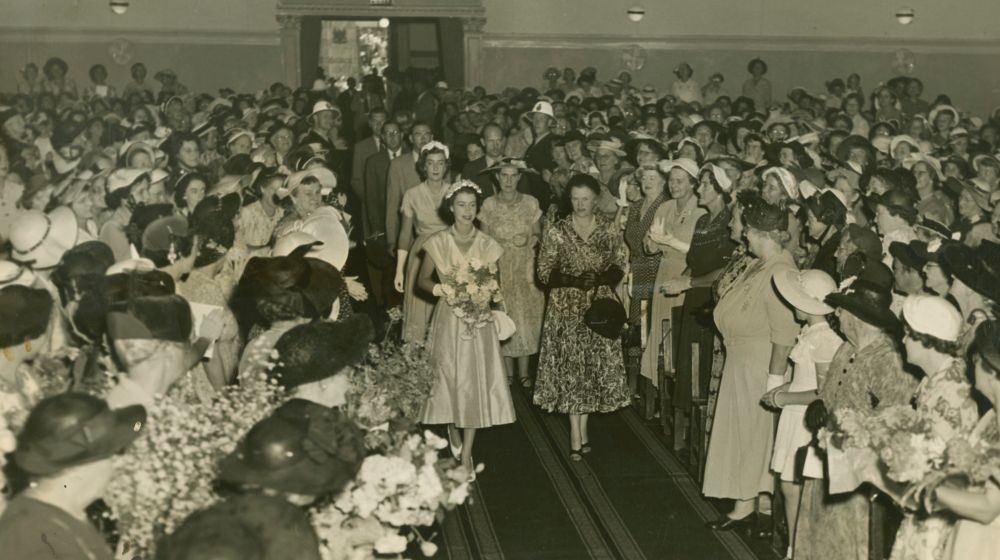 Queen Elizabeth ll with Mrs Gair at City Hall for a women’s reception, Brisbane, Queensland, 1954