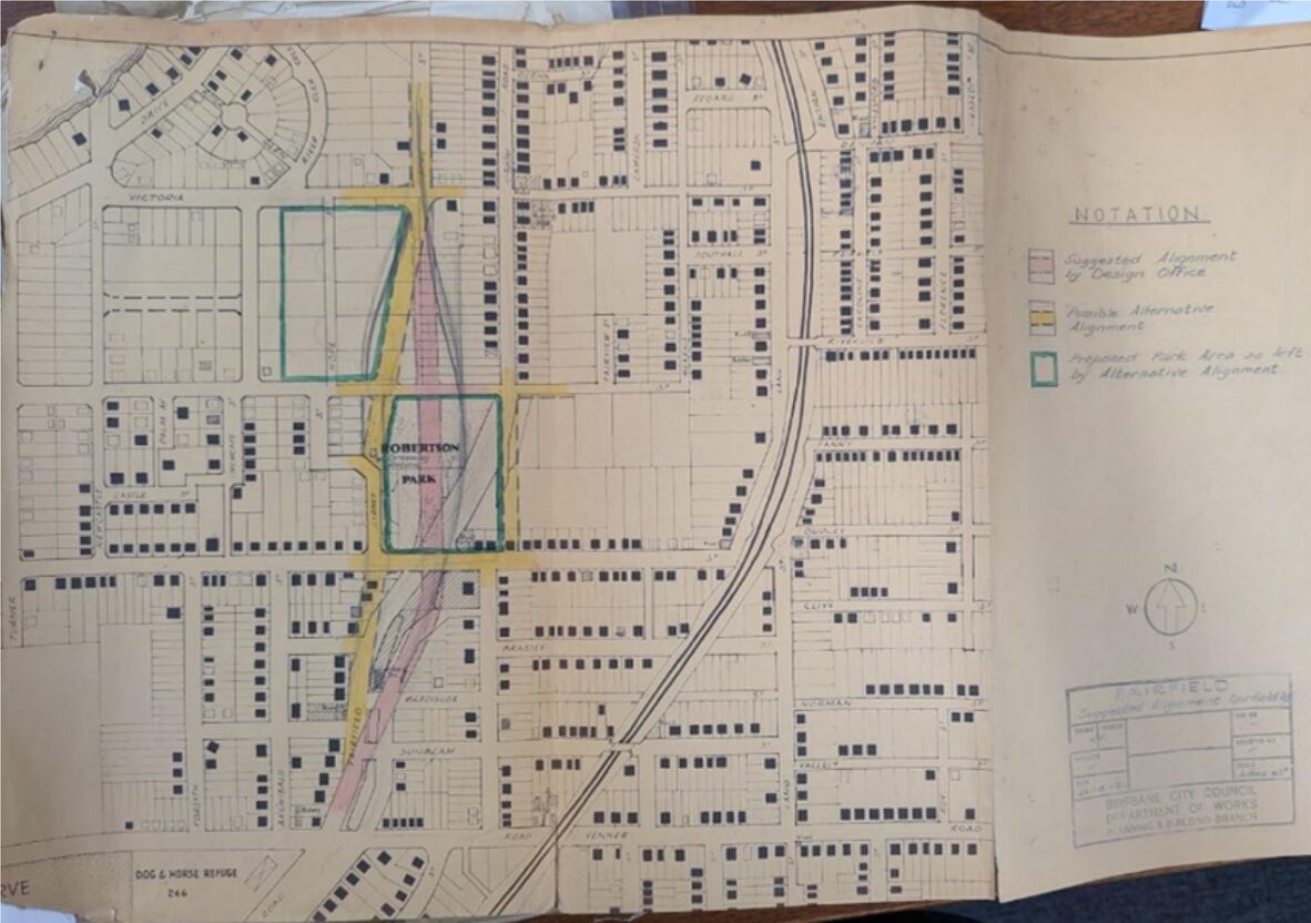 Map of streets and houses at Fairfield, with suggested alignment on Fairfield Road by the Brisbane City Council Department of Works planning & Building Branch.