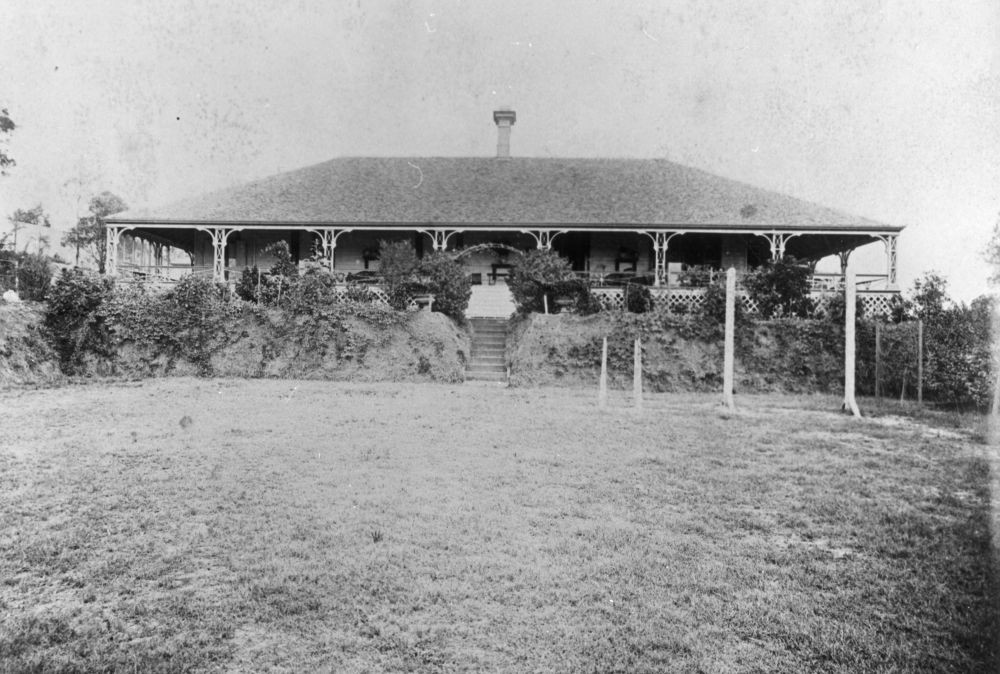 Lawns and gardens of Folkstone. Breakfast Creek, 1885. John Oxley Library, State Library of Queensland. Image 41586