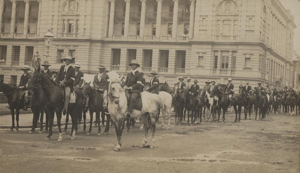 Special constables policing the General Strike on horseback in William Street, Brisbane 1912. 