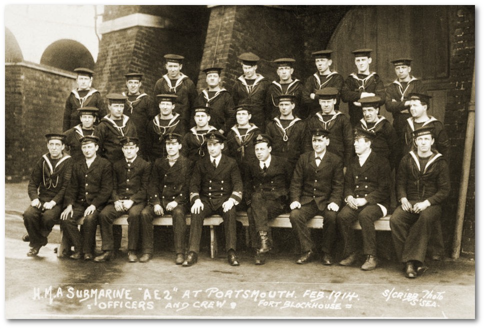 Officers and crew, HMA Submarine AE2