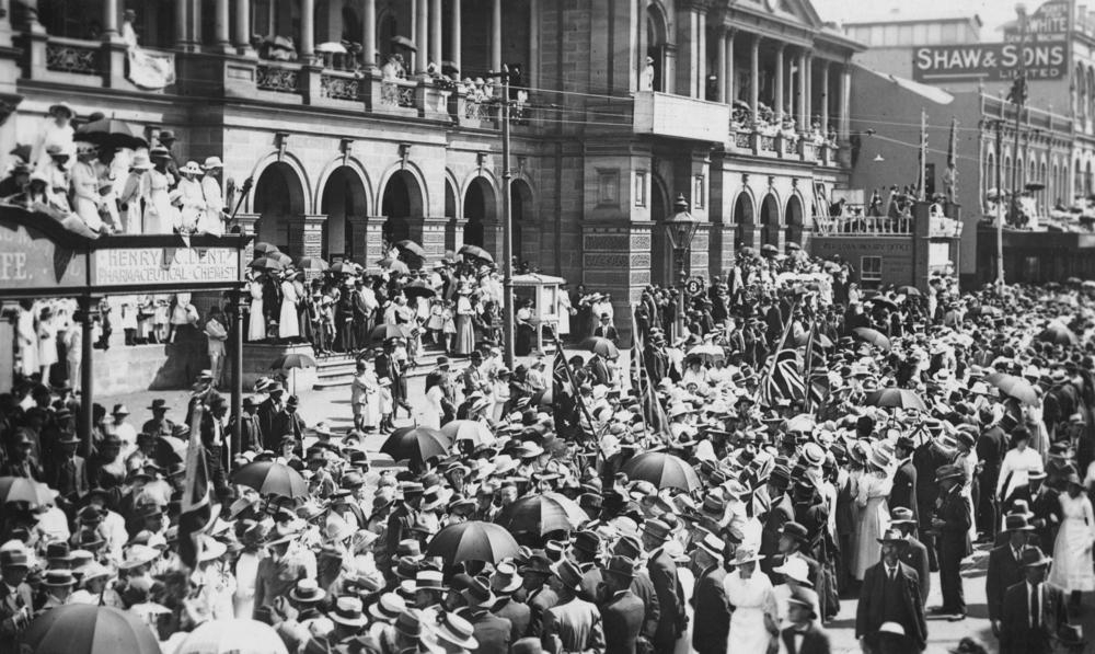 Remembrance Day traditions | Stories | Anzac Square