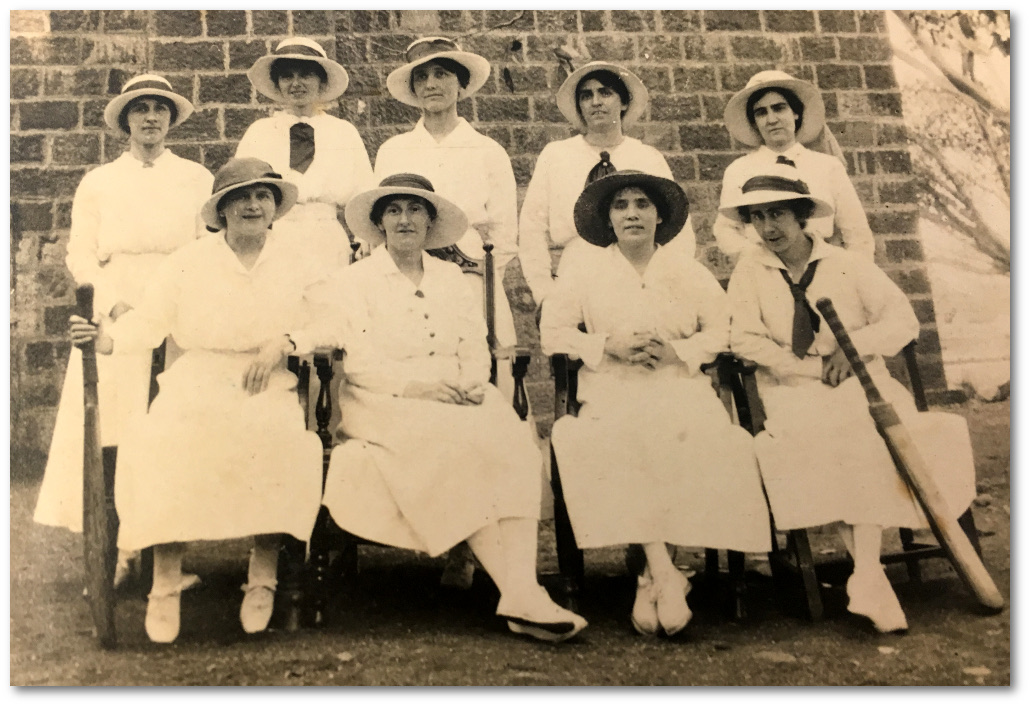 Nurses' cricket team Deolali, India, 1918